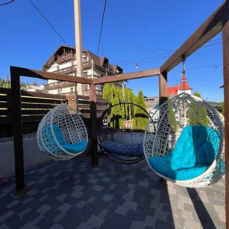 Σπίτι διακοπών Friends House Μπούκοβελ
