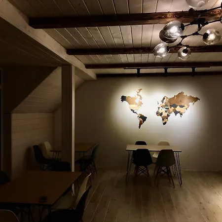 別荘 Friends House